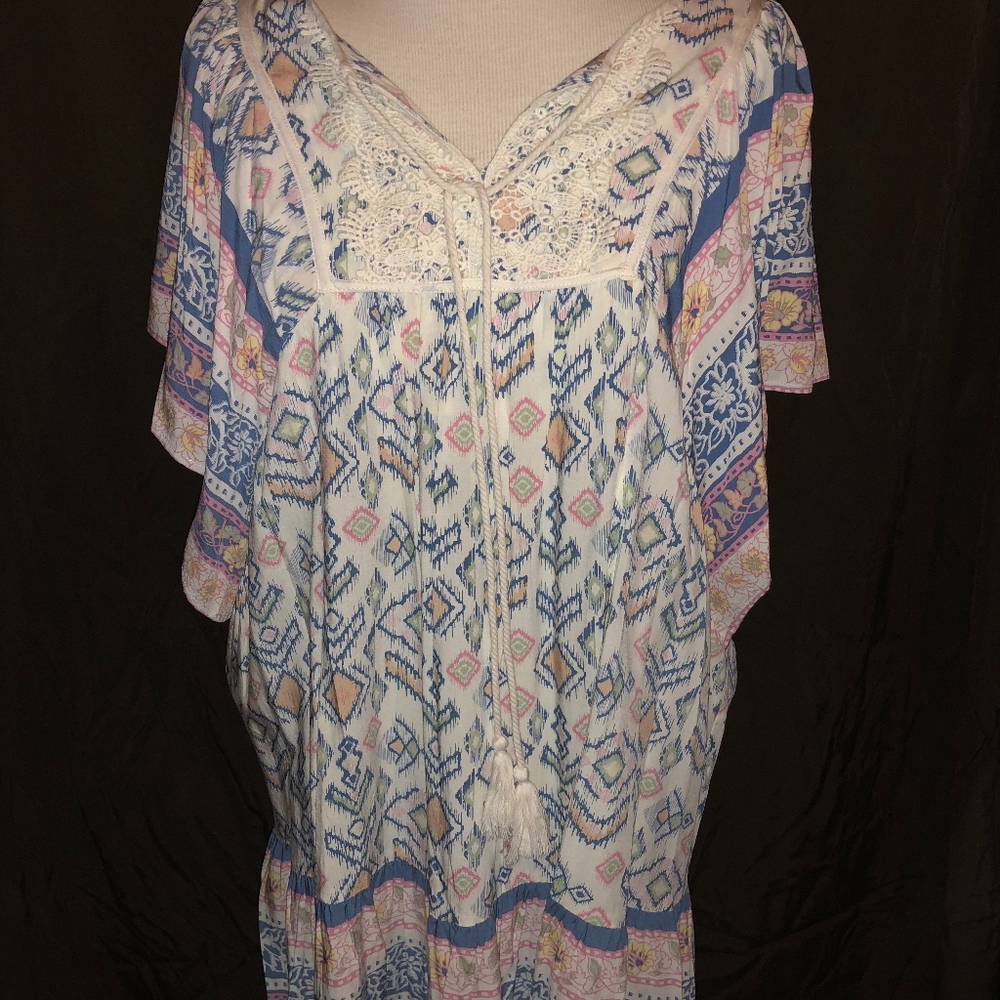 NWOT Large Black Rain Top